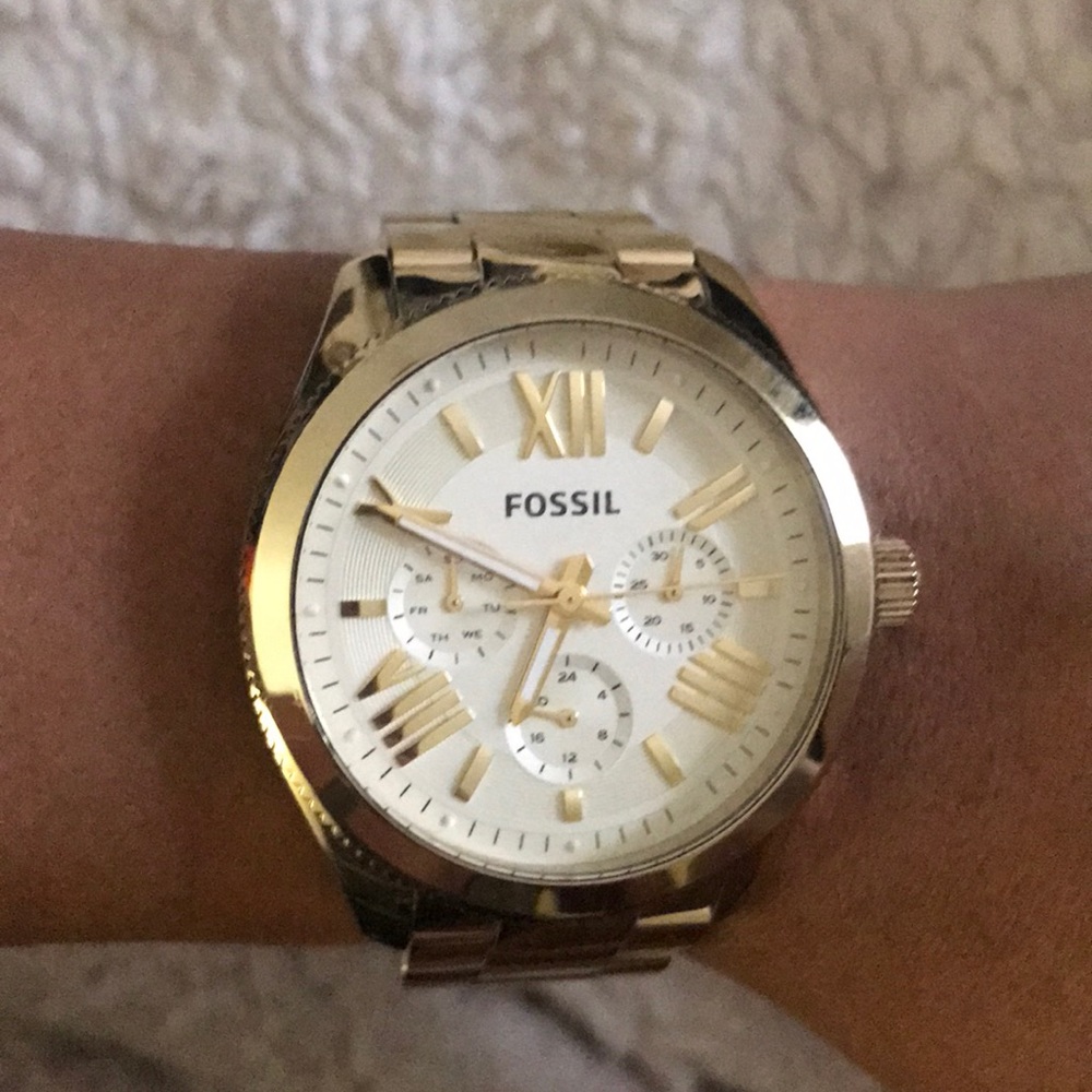 Gold chain link Fossil watch